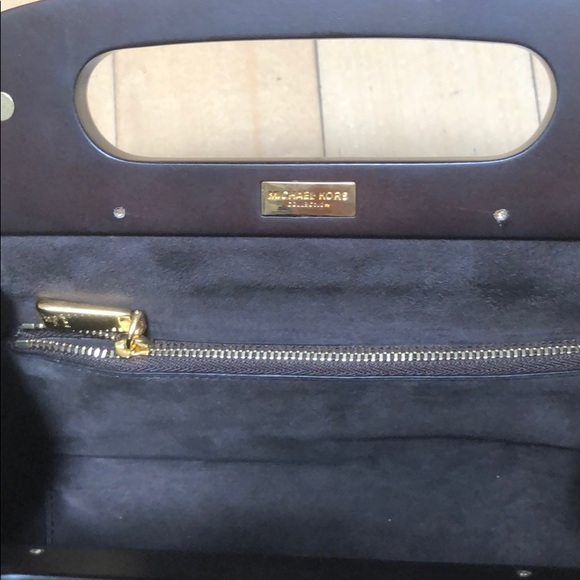 Michael Kors collection leather bag with wood det - Picture 5 of 8
